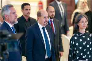 الزنداني: إقامة احتفال يوم أوروبا من عدن رسالة بأن الدولة باقية والإرهاب لن ينتصر