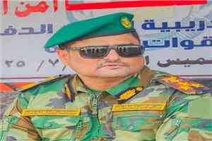 مدير عام أمن محافظة أبين يعزي في وفاة الشيخ محمد قاسم الهارش