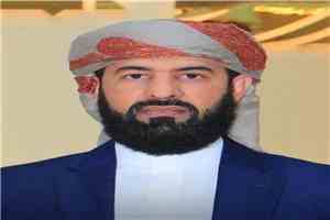 محافظ أبين يوجّه بصرف حافز مالي لـ4919 من المعلمين والمعلمات المتطوعين