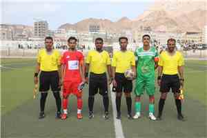 المكلا وشعب حضرموت يواصلان صدارة الدوري اليمني
