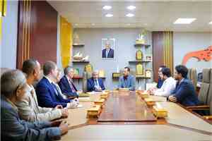 المحافظ شيخ يبحث مع وفد المبعوث الأممي تطورات الأوضاع والقضايا الخدمية والأمنية في العاصمة المؤقتة عدن