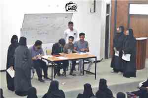 طلبة كلية الحقوق ينفذون محاكمة صورية