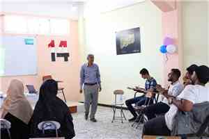 اختتام العيادات النفسية والرقمية لطلاب الإعلام بجامعة تعز بمشاركة 60 طالبًا وطالبة