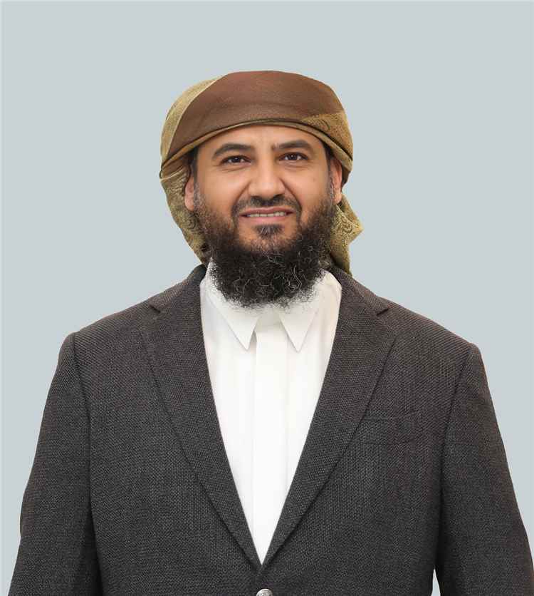عاجل| المحرّمي يعود إلى العاصمة عدن بالتزامن مع تطورات ميدانية متسارعة