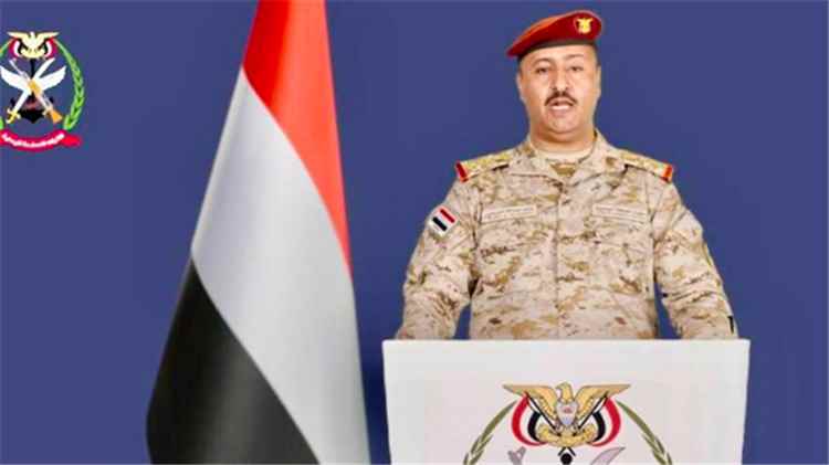القوات المسلحة: قواتنا ثابتة في جبهات تعز وتواصل كسر أنساق الحوثيين