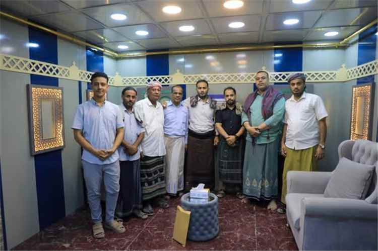 أمين عام مؤتمر حضرموت الجامع يطلع على الخطة التطويرية لقناة «صدى الجامع»