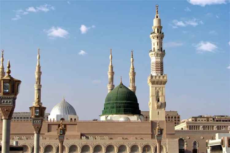 عاجل | مليشيا الحوثي تستهدف محطة كهرباء تقدم خدمات للمسجد النبوي في المدينة المنورة