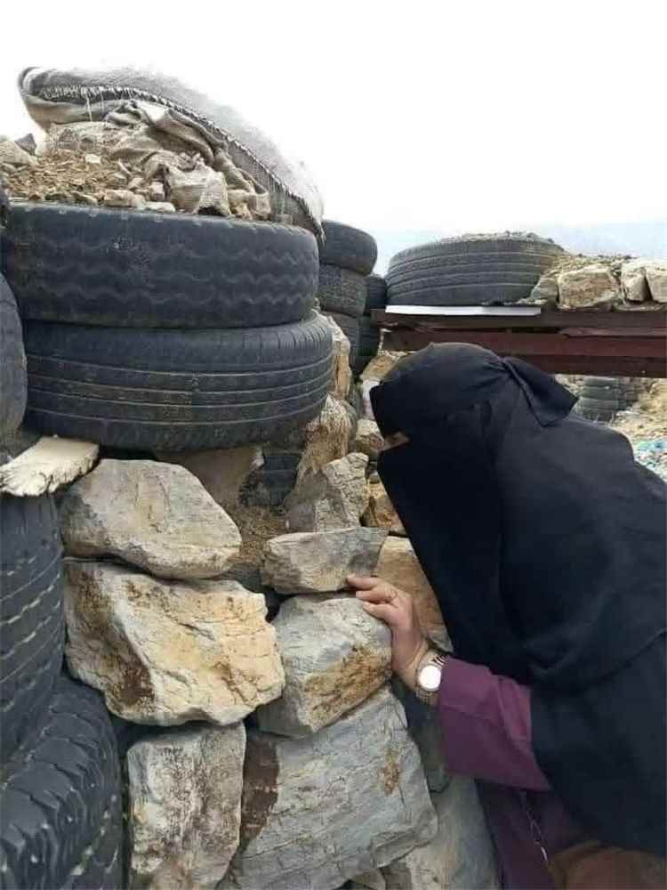 صورة وحكاية.. حياة الذبحاني «أم الأحرار وأخت المجاهدين» في قلب جبهة تعز