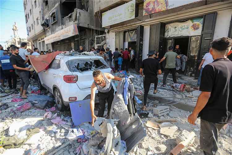 جيش الاحتلال الإسرائيلي يعلن اغتيال مدير جمعية إغاثة تركية في غزة