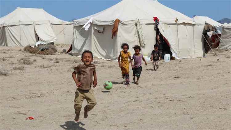 قراءة في الصحف العربية: الجوع يطرق أبواب ملايين الأسر في اليمن