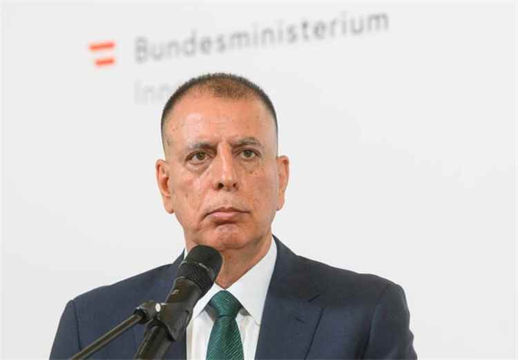 عمان تكشف عن تعاون أمني يومي مع سوريا وعن تدريب أجهزتها الأمنية