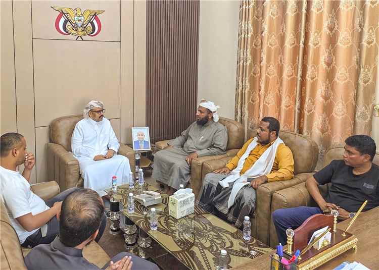 التميمي يلتقي قيادة اتحاد الملتقيات الشبابية التطوعية بحضرموت ويبارك مبادرة "وعي" لكشف زيف المليشيات الحوثية
