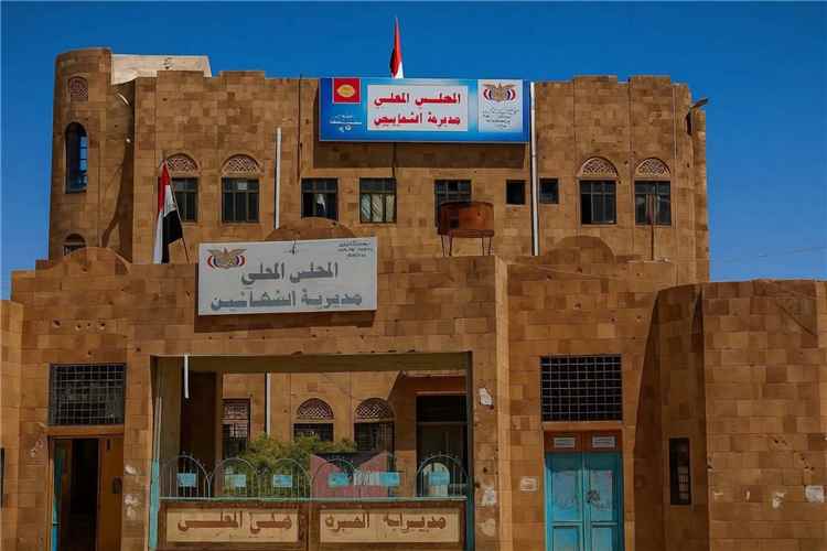 الجماعة نفذت عملية إعدام ميداني لإرهاب السكان.. «التربة»... مدينة تنام تحت الرعب بعد الاقتحام الحوثي