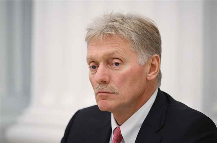 الناطق باسم الكرملين: قلقون إزاء الوضع حول اليمن والسعودية ولم نتلق أي طلب للوساطة
