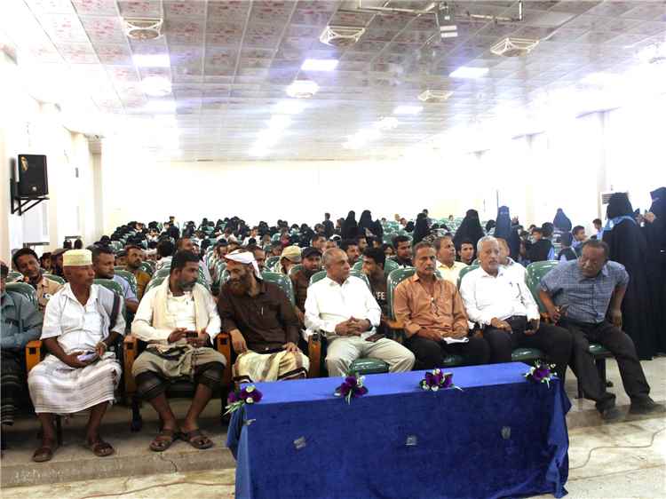 مدير تربية لحج يشهد حفل تكريم أوائل مدرسة رؤية المستقبل