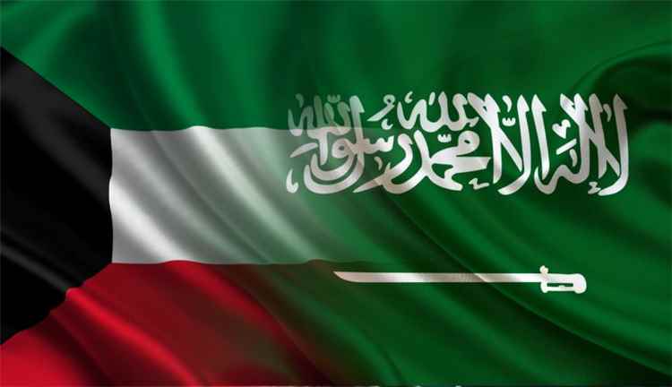الكويت تندد باستهداف مطار الملك خالد وتؤكد وقوفها الكامل إلى جانب السعودية