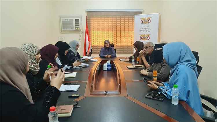 وزير الدولة لشؤون المرأة ورئيسة اللجنة الوطنية للمرأة تبحثان آليات تعزيز التعاون المشترك