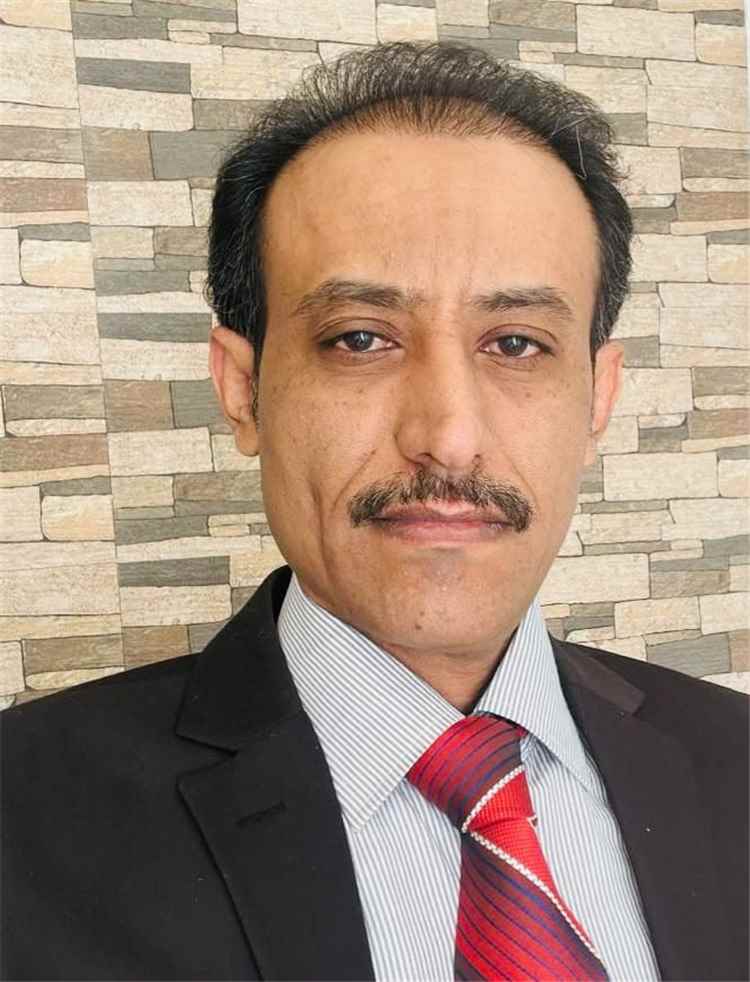 سعيد باوزير يرد على ظهور الزبيدي: محاولات استعادة المكانة لن تعيد ما أضاعته الحسابات الخاطئة