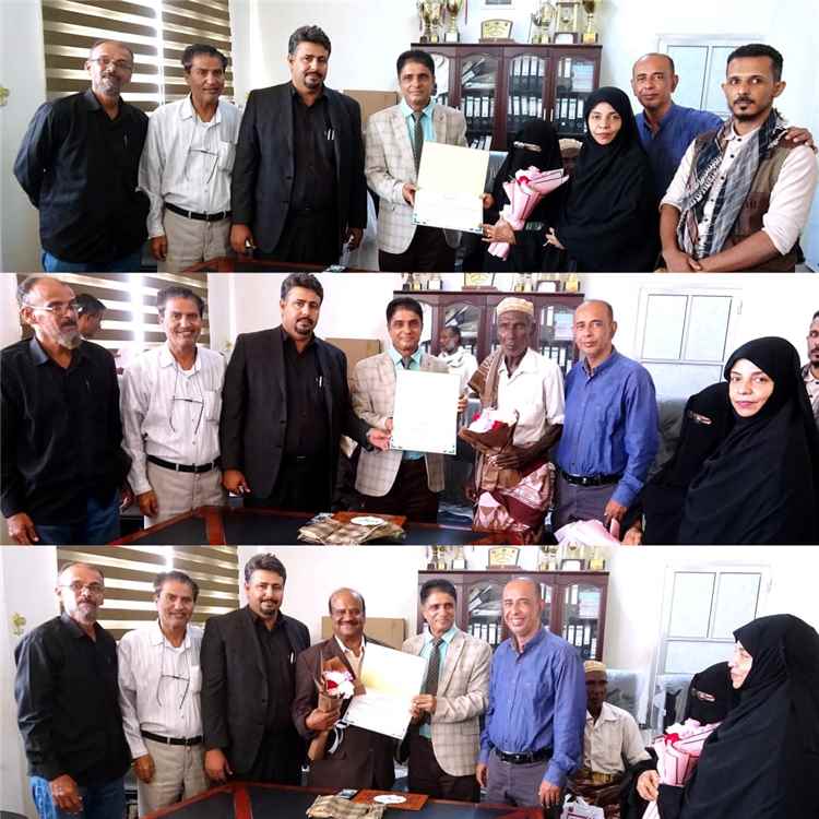 مدير عام التربية بأبين يكرم معلميه الأوائل بمبادرة شخصية بمناسبة اليوم العالمي للمعلم