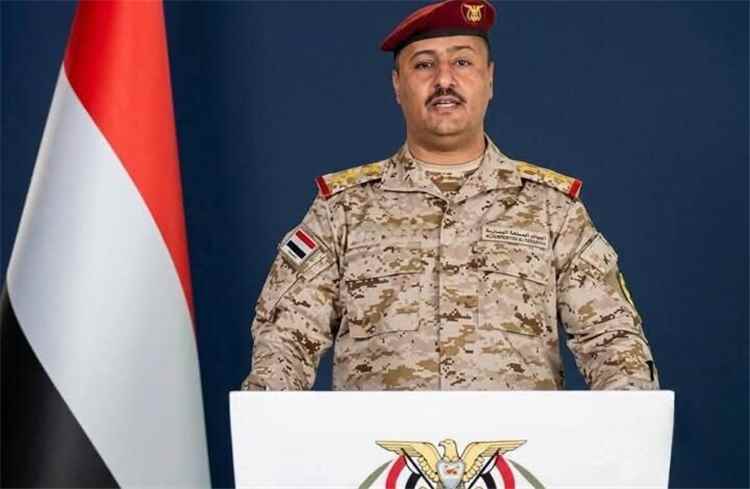 القوات الحكومية تعلن تنفيذ 2200 ضربة ضد الحوثيين وتحييد 1200 عنصر وتدمير أكثر من 440 آلية عسكرية