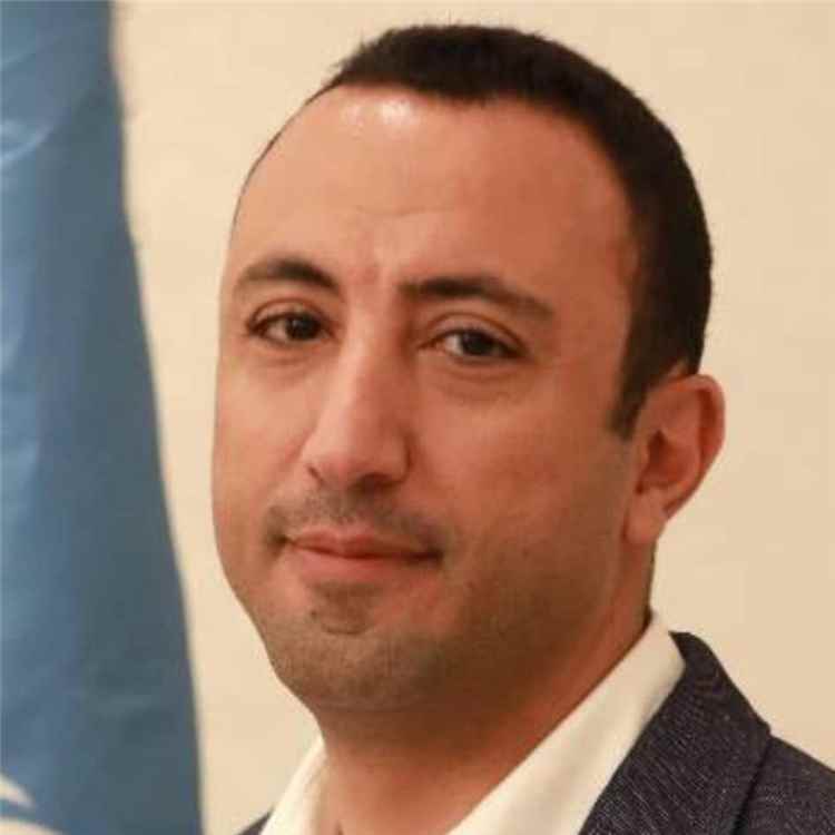 الحوثيون يفرجون عن موظف في مكتب المبعوث الأممي بعد تدهور حالته الصحية