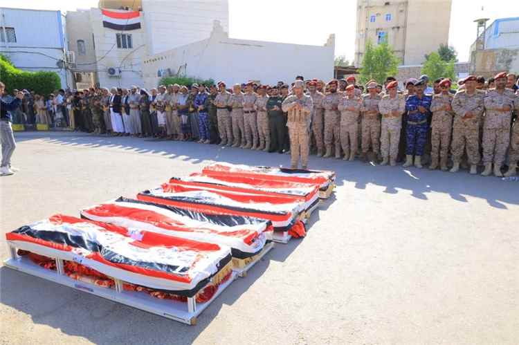 تشييع جثمان أركان جبهة حريب العميد أحمد بحيبح وأربعة من رفاقه