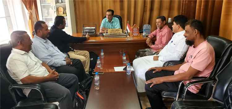 مدير عام مديرية القطن يلتقي وفد مؤسسة ائتلاف الخير للإغاثة والأعمال الإنسانية