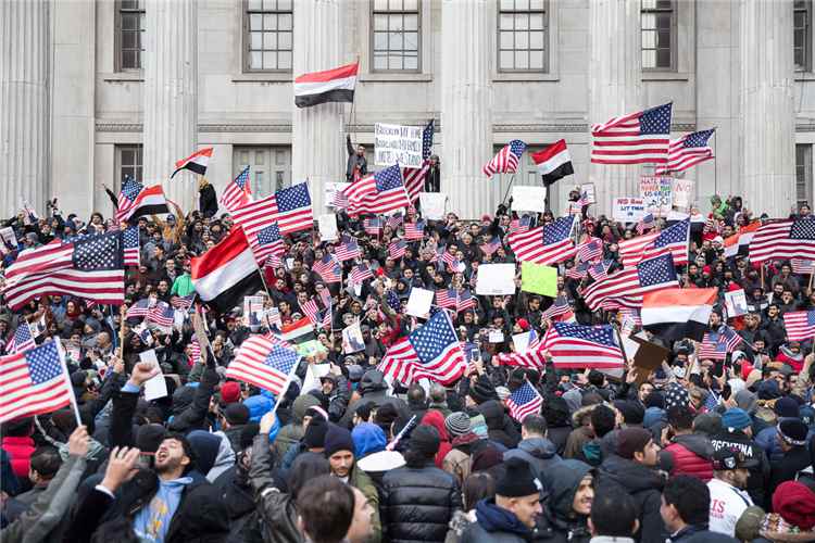 اليمنيون في أمريكا يستعدون للتحرك أمام البيت الأبيض والأمم المتحدة.. مطالب دولية بشأن تعز واستعادة الدولة
