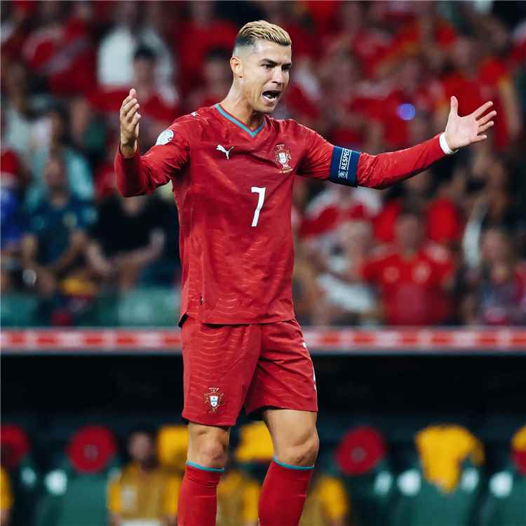 الاتحاد البرتغالي يعلن عن عقوبة "كريستيانو رونالدو" على خلفية مغادرته معسكر المنتخب