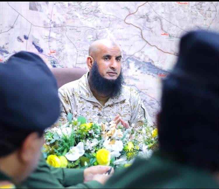 قيادة التحالف في شبوة تعزّي أسر الشهداء وتؤكد تكفّلها بعلاج الجرحى والمصابين