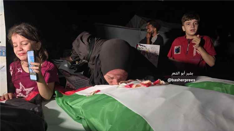 قتلى وجرحى وقصف في غزة .. إجلاء مرضى وتحذيرات من تدهور أوضاع الأسرى