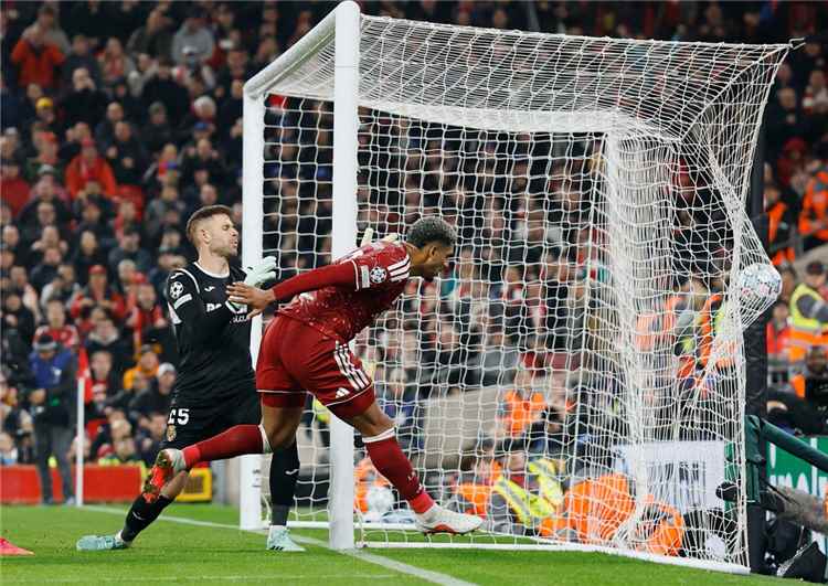 جنون التشامبيونزليج.. ليفربول يحقق فوزًا دراميا على ضيفه فياريال