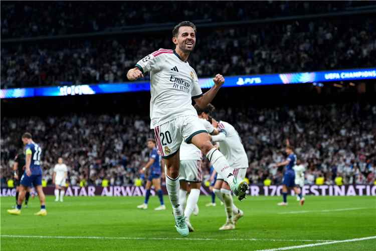 ريال مدريد يواصل عروضه الرائع ويحقق فوزه الثالث في دوري الأبطال بانتصار كاسح على لايبزيج