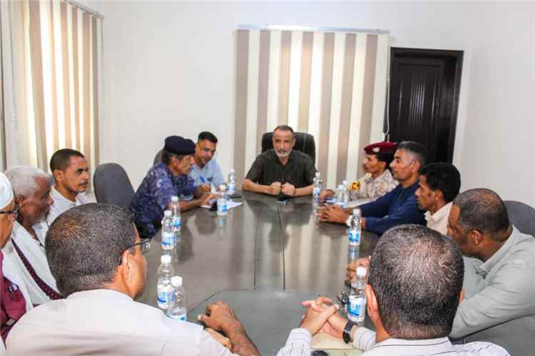 مدير عام بروم ميفع يترأس إجتماعا إستثنائيا بلجنة الطوارئ بالمديرية إستعدادا لثأثيرات المنخفض الجوي
