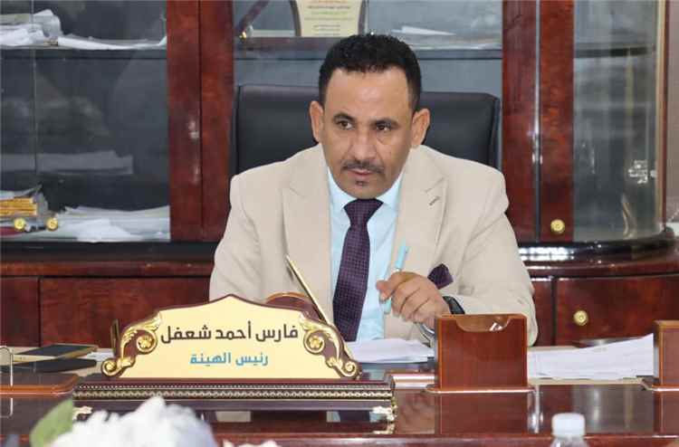 رئيس هيئة النقل يوجه فرع الهيئة بالمهرة برفع الجاهزية لمواجهة المنخفض الجوي