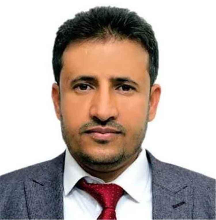 يحيى الأحمدي يدعو إلى تكثيف التضامن عبر منصات التواصل للمطالبة برفع الحصار عن تعز