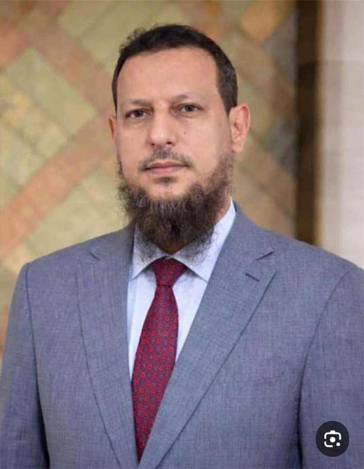 اتحاد نقابات عمال عدن يشيد بجهود المحافظ عبدالرحمن شيخ ويؤكد تكامل حقوق العمال واستقرار المؤسسات