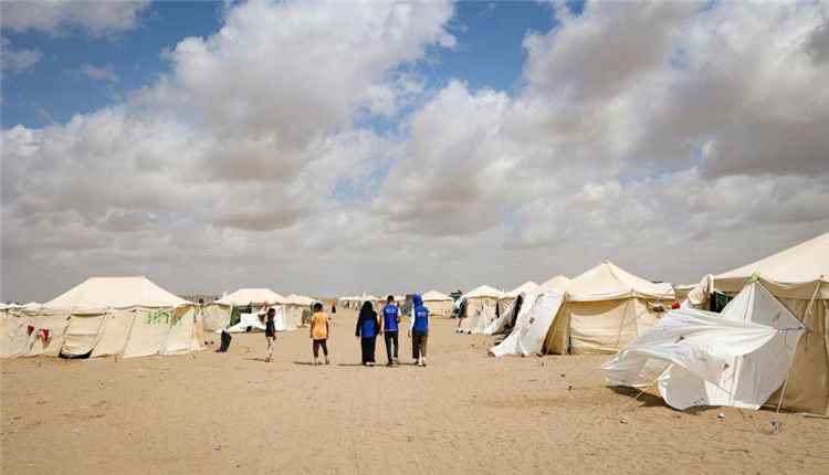 اعتداءات الحوثيين تشرد 270 ألف يمني خلال شهرين