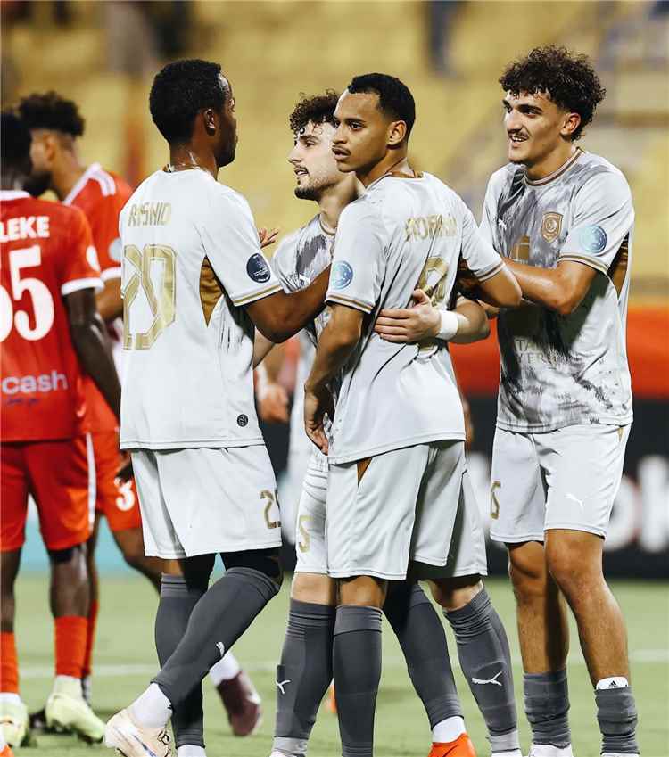 الدحيل القطري يحقق فوزًا صعبا على شعب حضرموت ويتصدر المجموعة الأولى بدوري أبطال الخليج