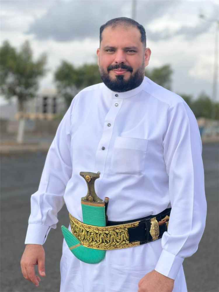 تهنئة ومباركة للغالي سام عبدالملك اليتيم بمناسبة ارتزاقه المولود «آدم»