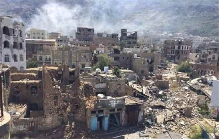 شلال دم تحت الحصار.. تقرير حقوقي يوثق أكثر من 2200 انتهاك حوثي فتك بالمدنيين في تعز خلال شهرين