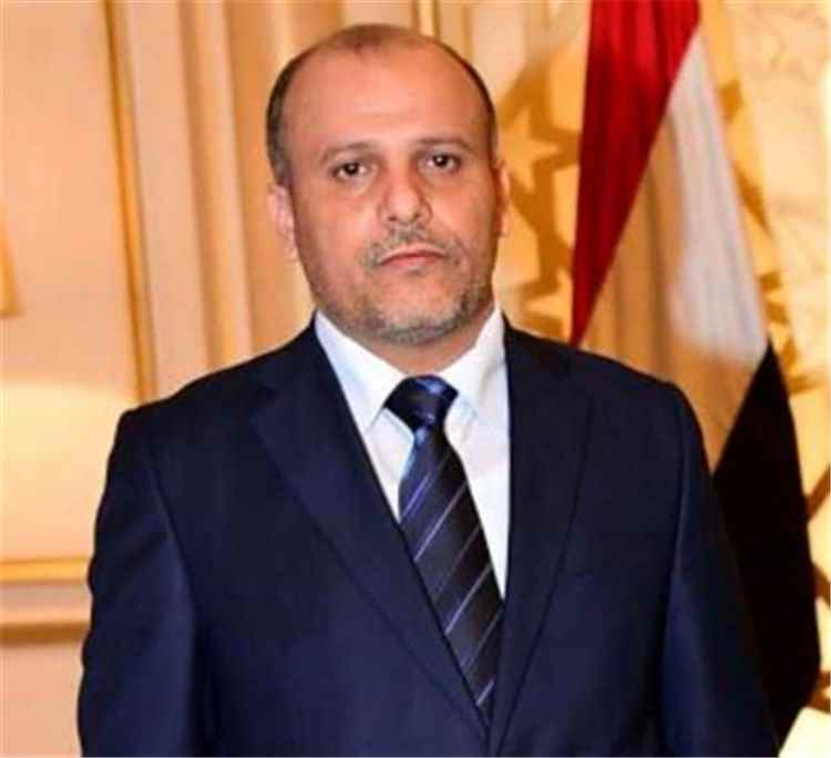 محافظ عمران: استعادة مؤسسات الدولة وتفعيل مؤسساتها الرسمية هدف وطني ومسؤولية تاريخية