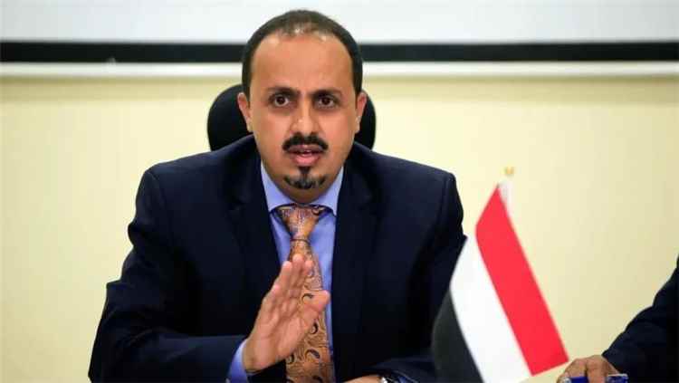 الإرياني: الحوثيون يستغلون معاناة المواطنين لاستدراجهم إلى جبهات القتال