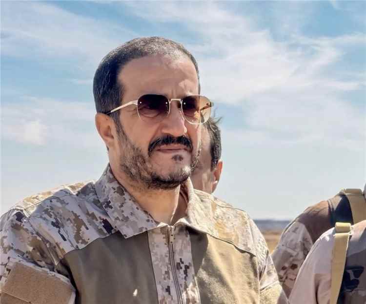 خلال تفقده جبهات صعدة.. عضو الرئاسي عثمان مجلي: «فجر اليمن» مستمرة حتى استعادة كامل الأراضي اليمنية