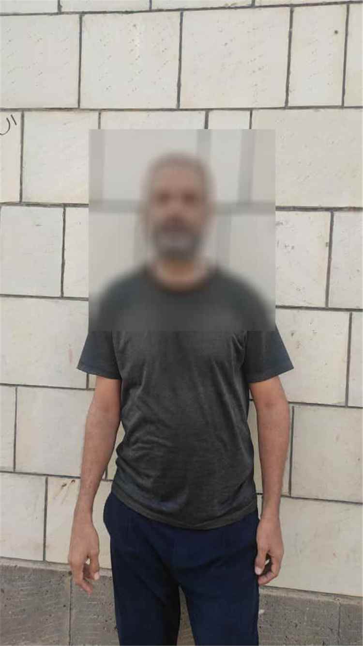 أمن عدن يعلن ضبط شخص بتهمة الترويج للحوثيين عبر مواقع التواصل