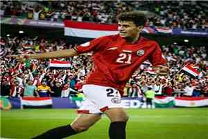 البديل السوبر.. ياسين الشرفي يشعل الدوحة بثنائية ويقود اليمن لنصف نهائي الخليج