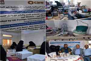مؤسسة تمكين للتنمية بأبين توزع منح التمكين الاقتصادي للنساء من فئة الصم والبكم المستفيدات من المشروع