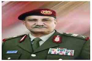 وزير الدفاع الأسبق اللواء محمد ناصر أحمد يعزي بوفاة الشيخ صالح مهدي