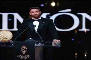 «حفل جائزة الكرة الذهبية» أوناي سيمون أفضل حارس مرمى في العالم لعام 2026م