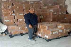 مدير مكتب الصحة بخور مكسر يتسلم أدوية ومستلزمات طبية لتعزيز خدمات المراكز الصحية بالمديرية